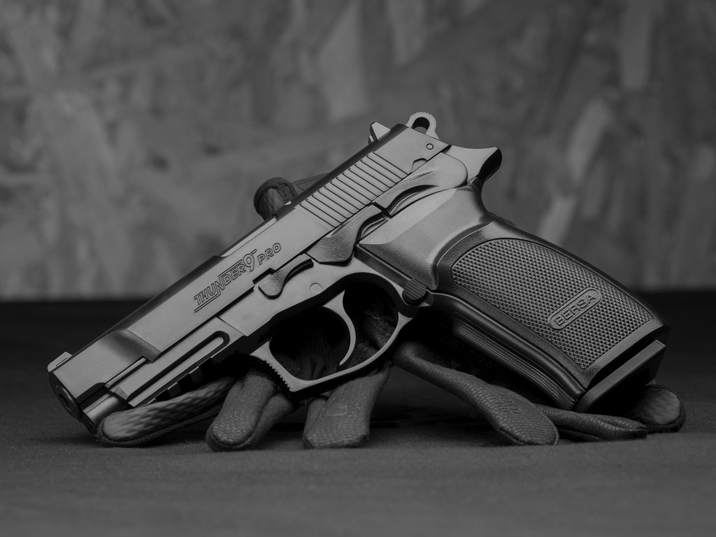PISTOLA BERSA THUNDER 9 PRO CO2 BB CALIBRE 4.5 17302